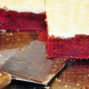 red velvet tray bake