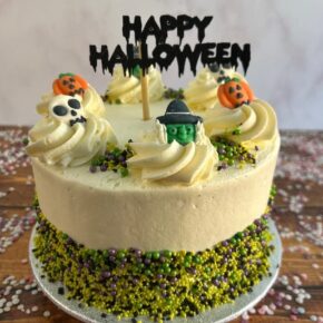 Spooky Buttercream Halloween cakes to buy near me
